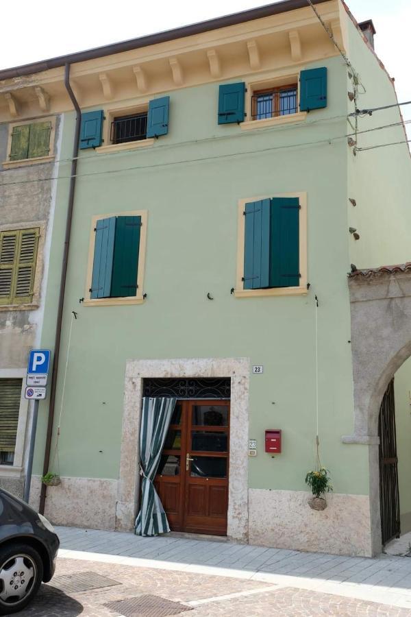 La Casa Dei Ciclisti Apartment Ponti sul Mincio Luaran gambar